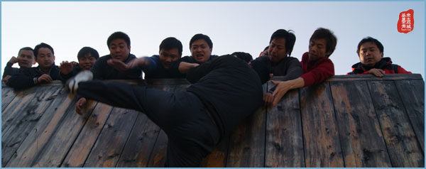 上海吉泰电阻器有限公司2009年第二期拓展,上海吉泰电阻器,拓展训练活动,拓展训练,趣味拓展训练,郭霄龙案例